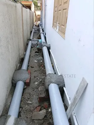Professional Plumber Available