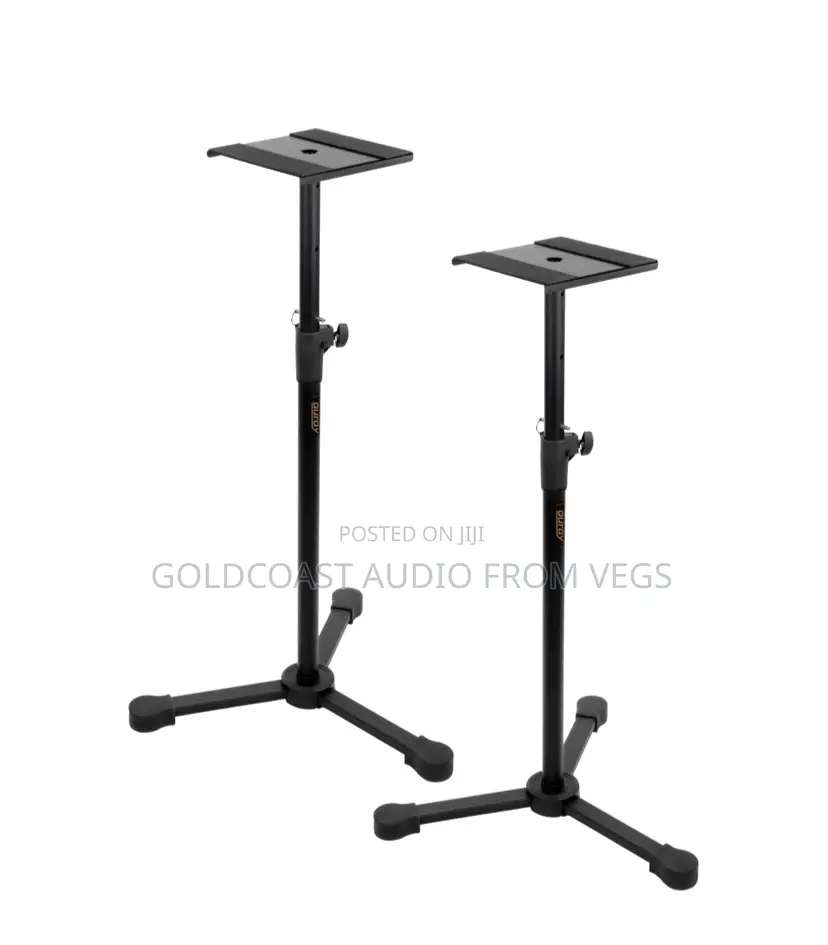 Yamaha Hs8i Powered Studio Monitors With Stands and Isolation Pads Kit