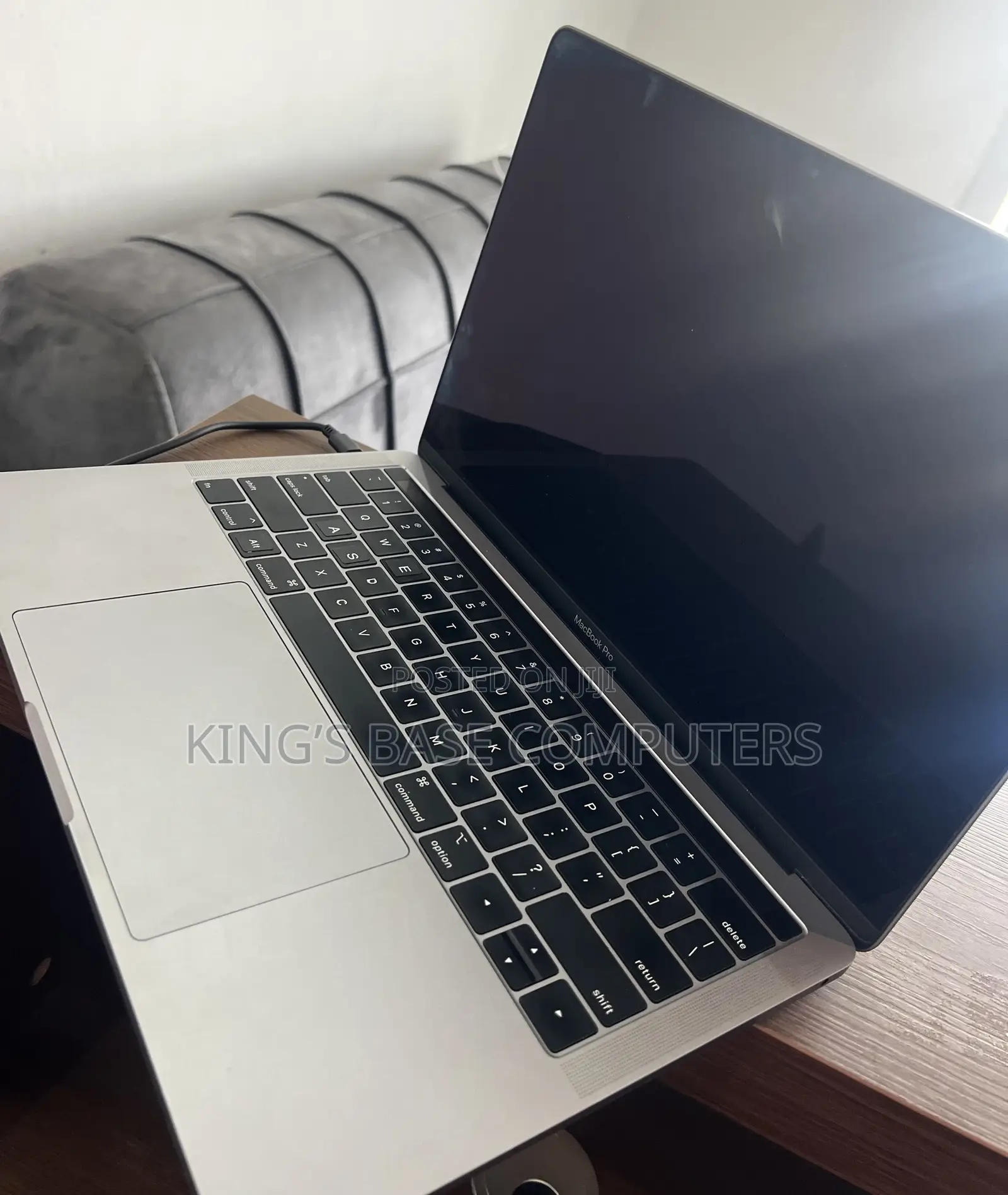 Laptop Apple MacBook Pro 2019 16GB Intel Core i5 SSD 256GB