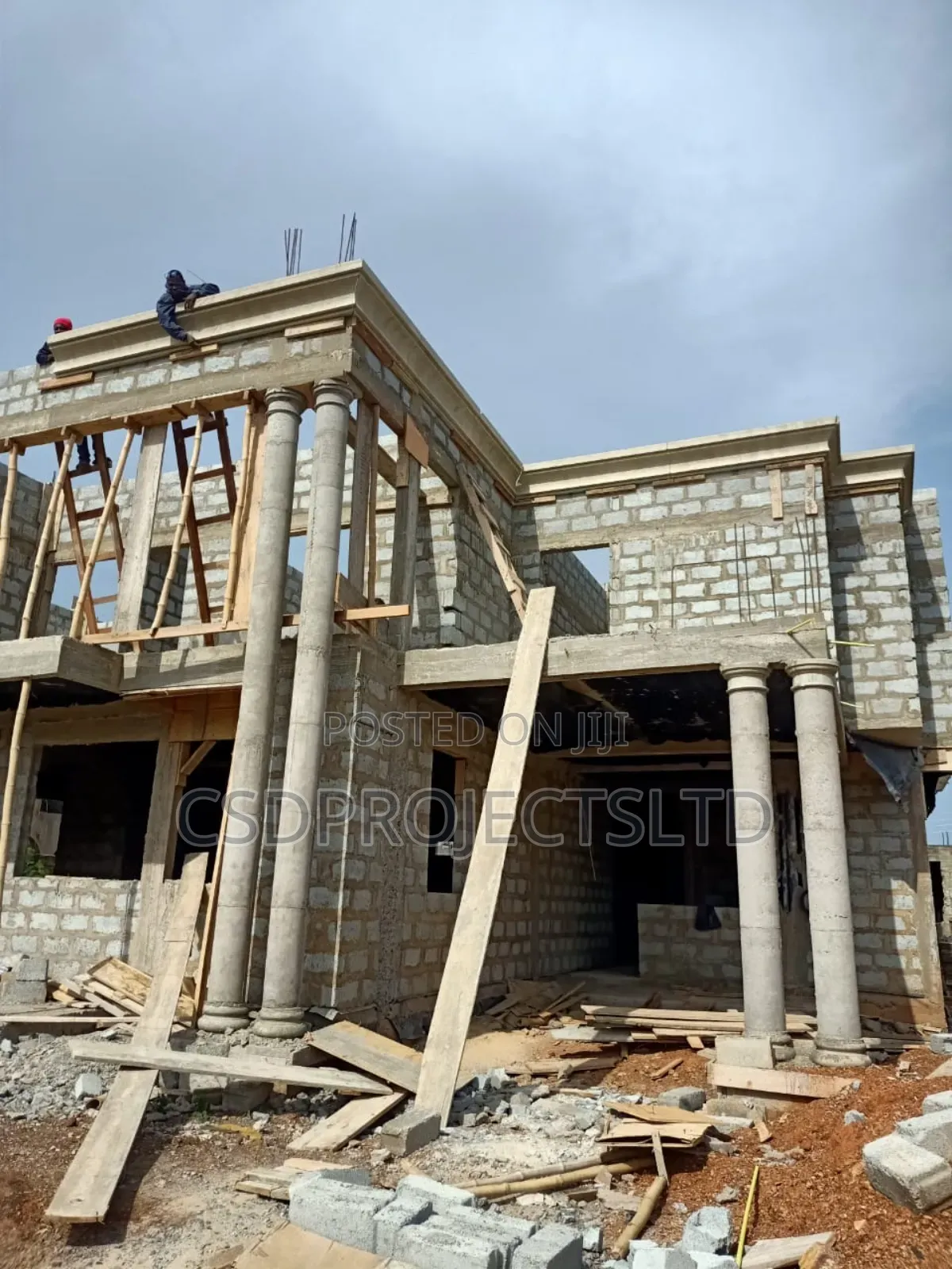 Excellent Strong Parapet Design