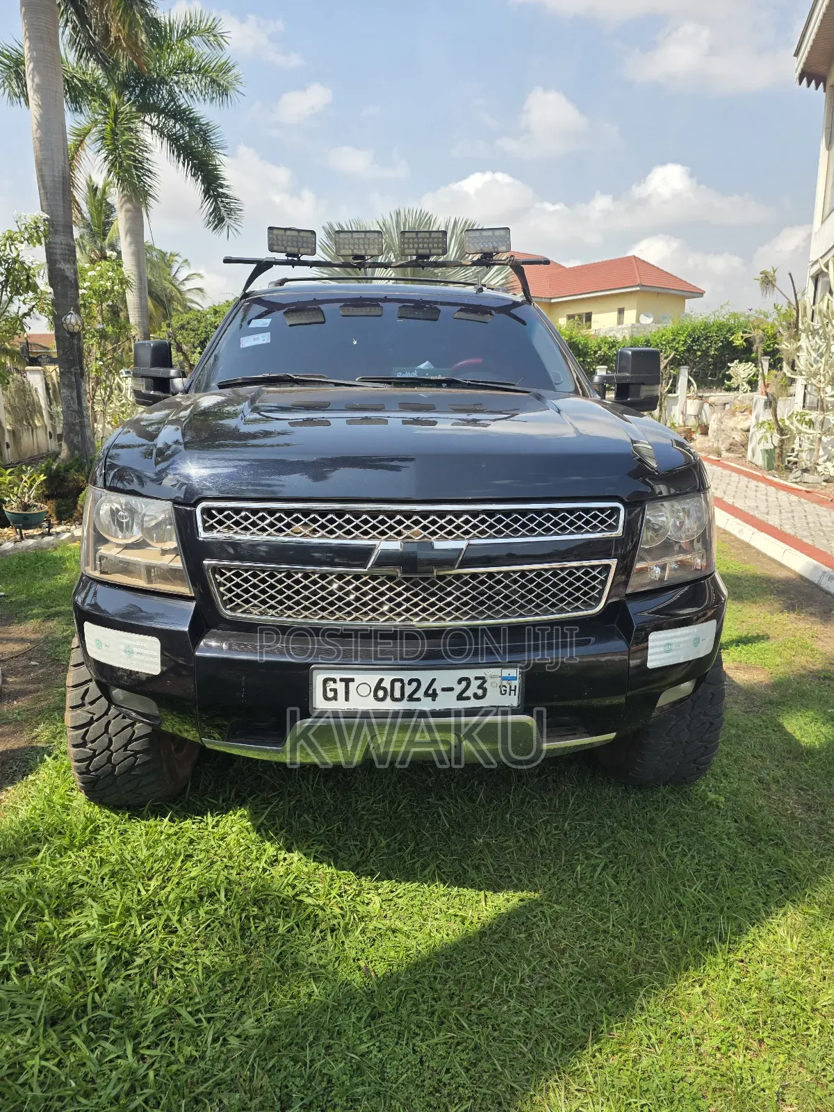 Chevrolet Avalanche 2013 Black