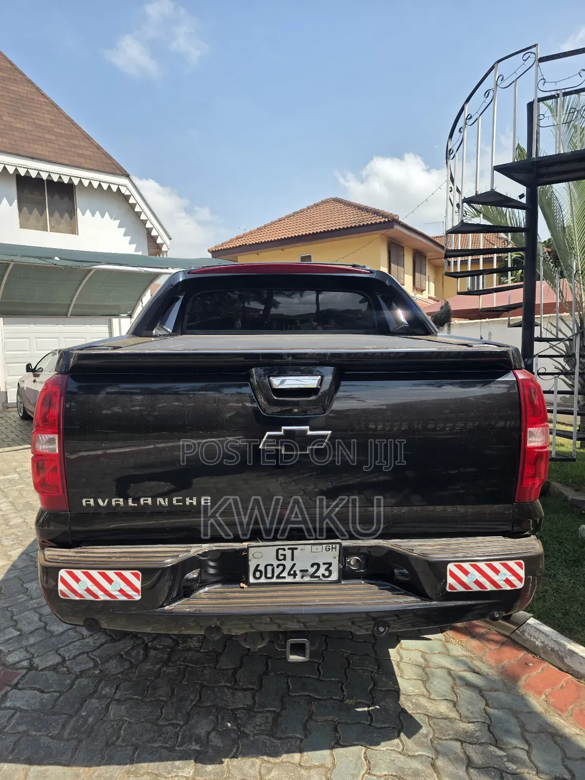 Chevrolet Avalanche 2013 Black