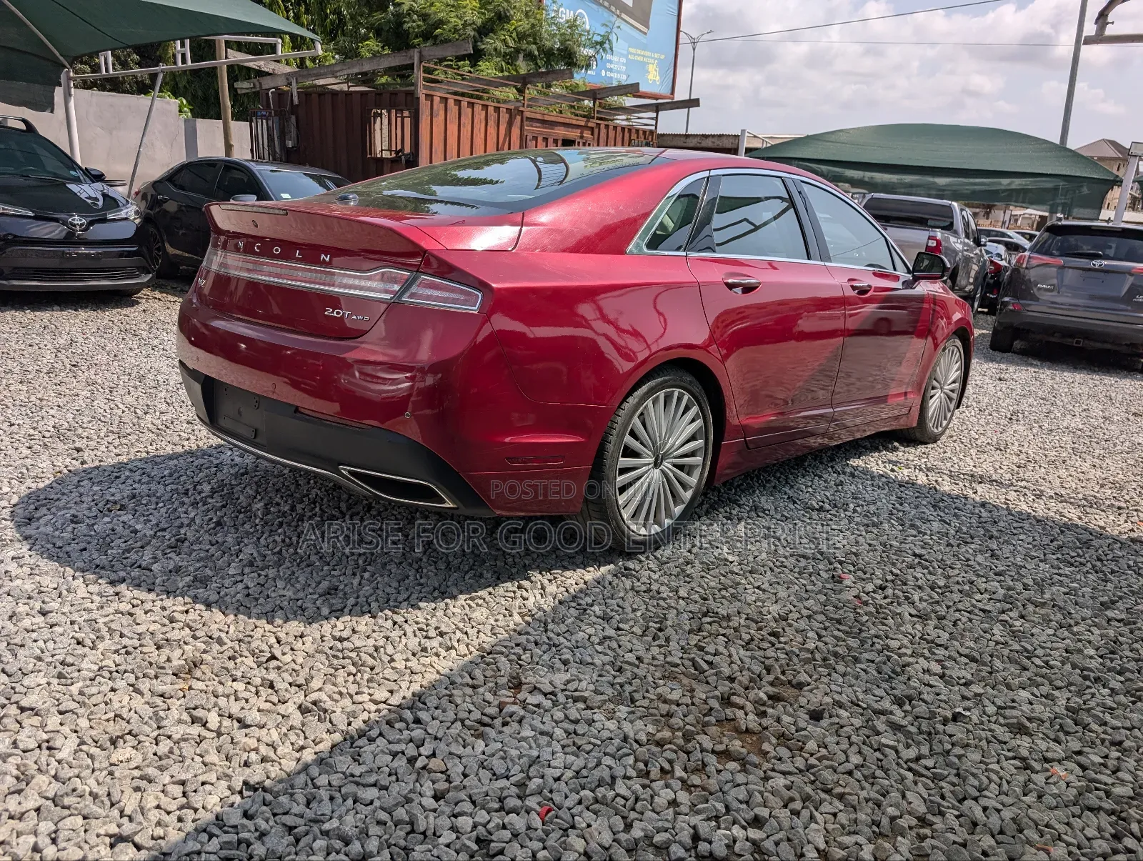Lincoln MKZ 2017 Red
