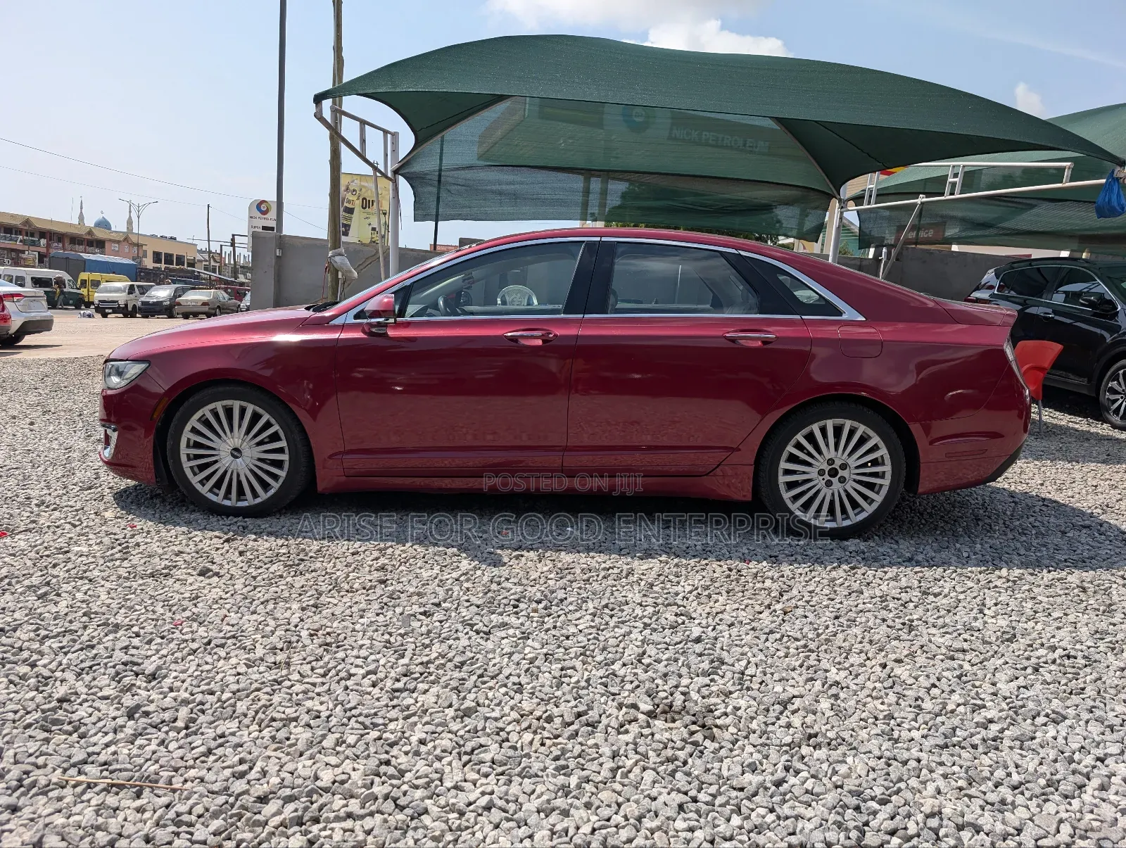 Lincoln MKZ 2017 Red