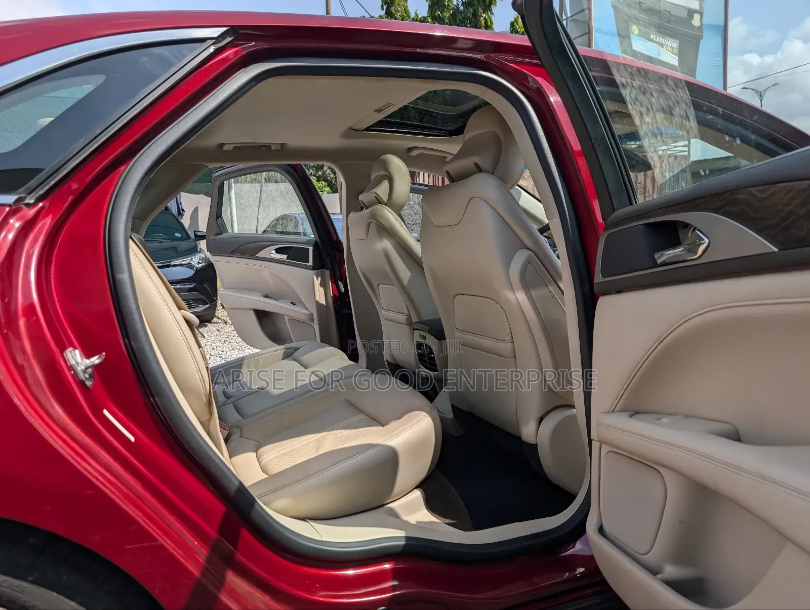 Lincoln MKZ 2017 Red