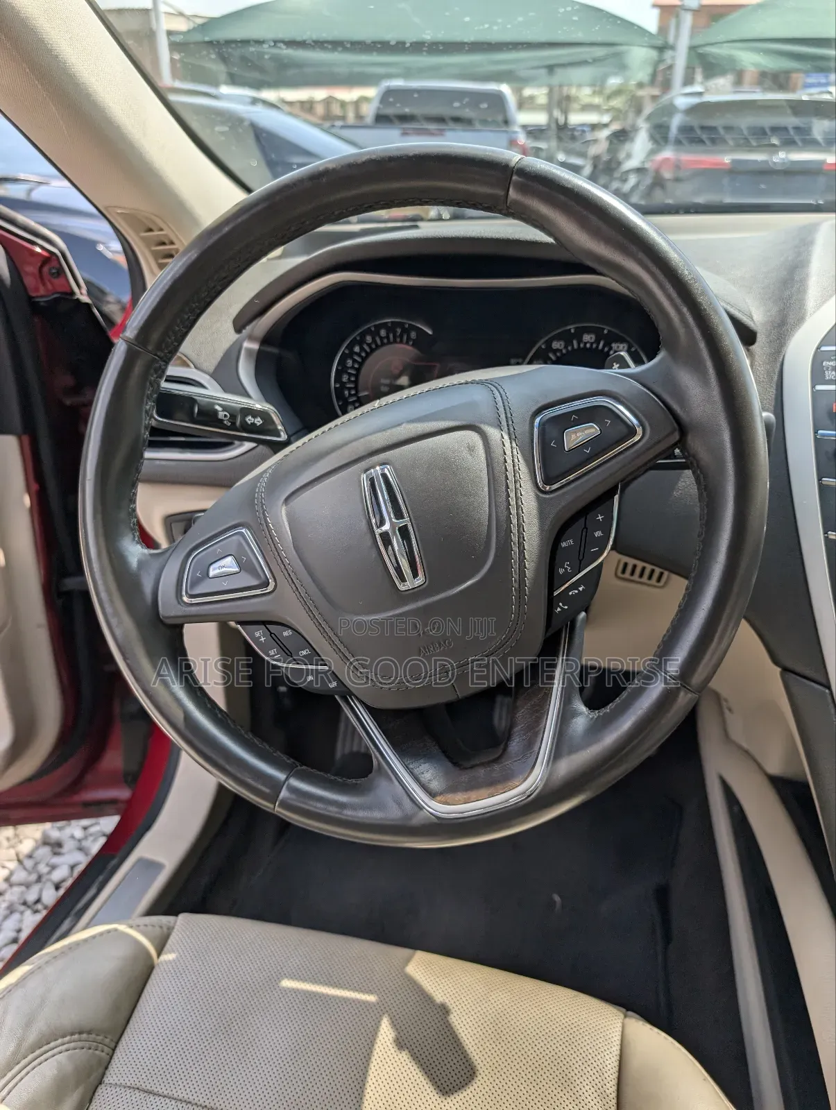 Lincoln MKZ 2017 Red