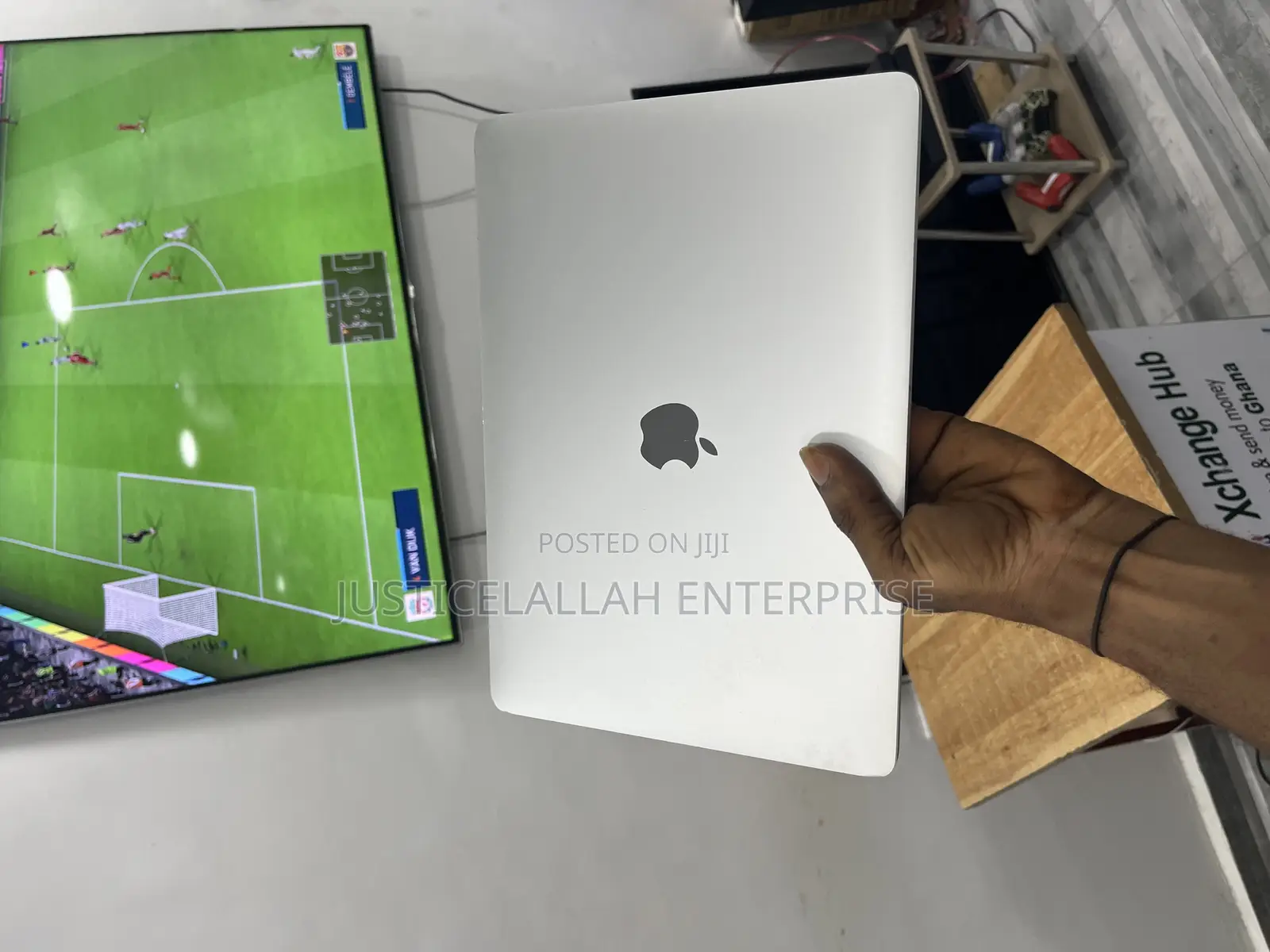 Laptop Apple MacBook Pro 8GB Intel Core I5 SSD 256GB