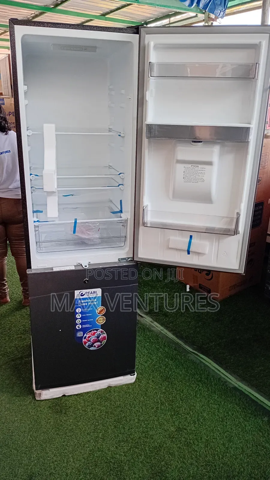 Unique Pearl 262l Bottom Freezer Double Door Fast Cooling Fridge