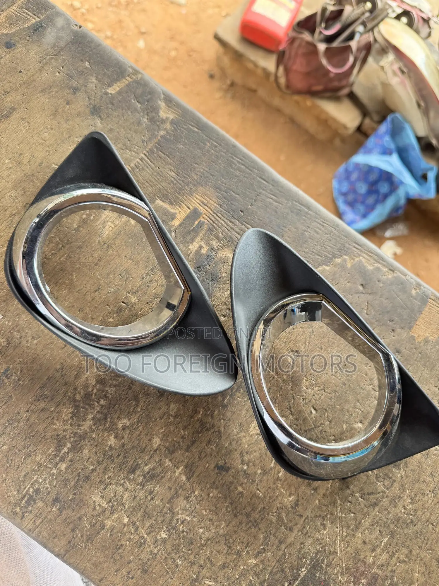 Vitz / Yaris 2007- 2012 Fog Lamp Covers.