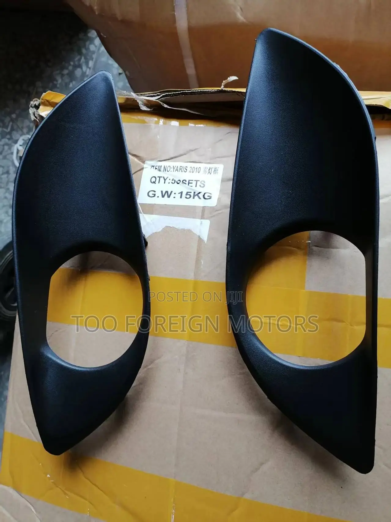 Vitz / Yaris 2007- 2012 Fog Lamp Covers.