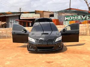 Toyota Camry SE 4dr Sedan (2.5L 4cyl 6A) 2011 Black