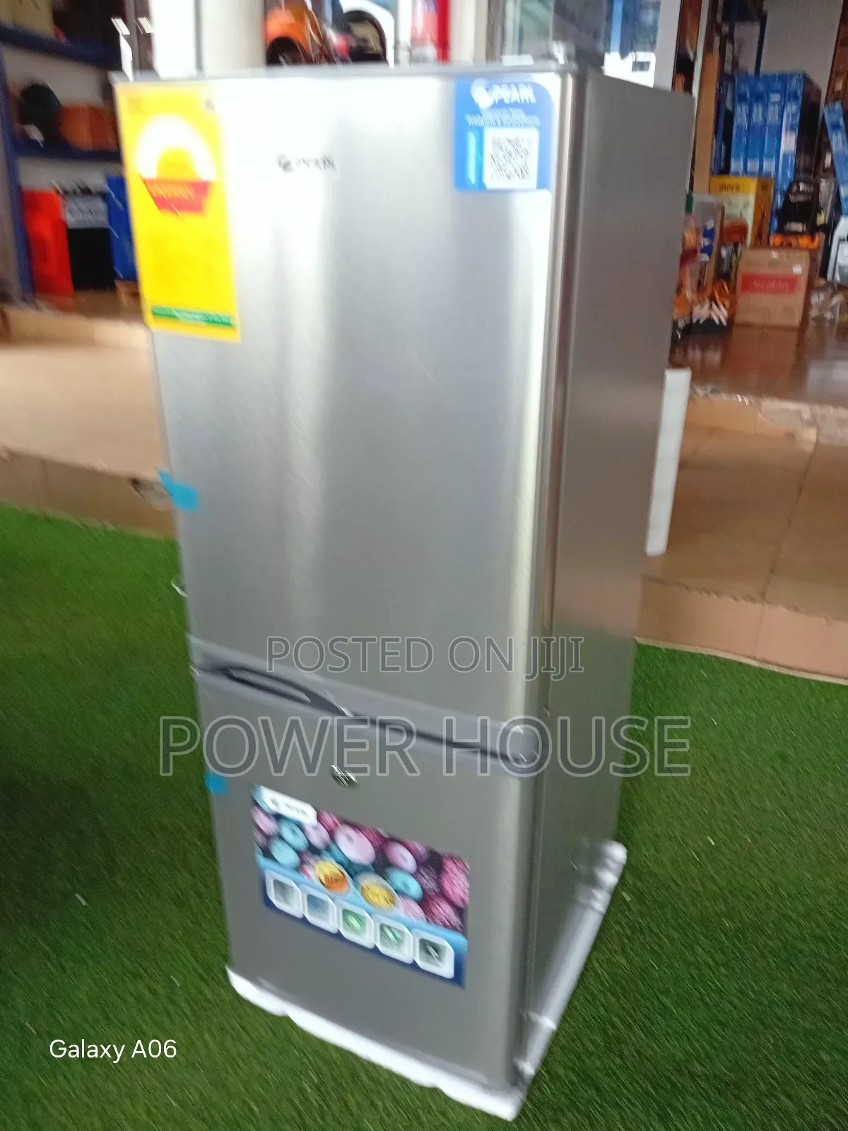 Compact Cooling Pearl 125-Liter Fridge Freezer