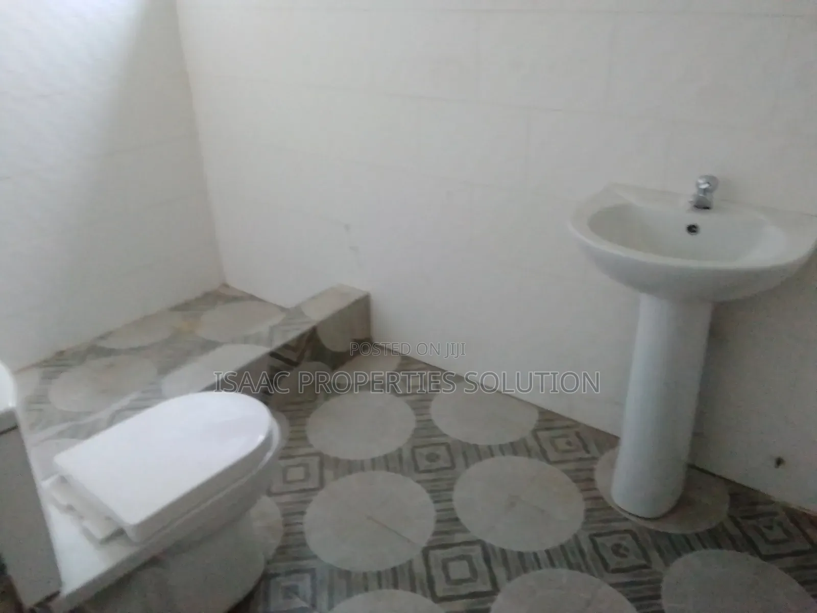 2bdrm Apartment in Isaac Properties, Shama Ahanta East Metropolitan
