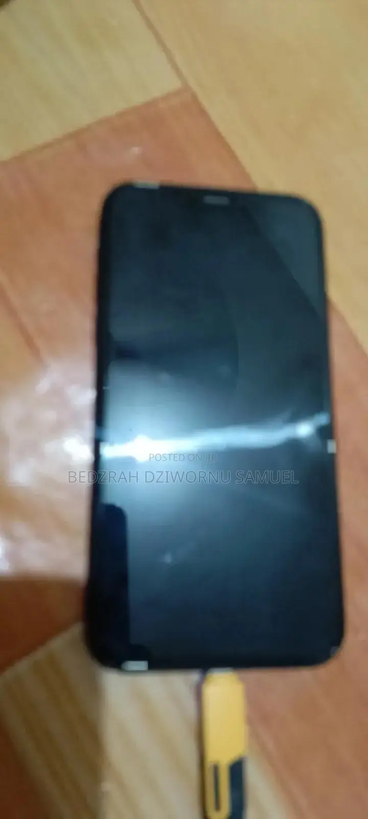 Apple XR 64 GB Black
