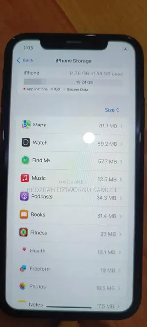 Apple XR 64 GB Black