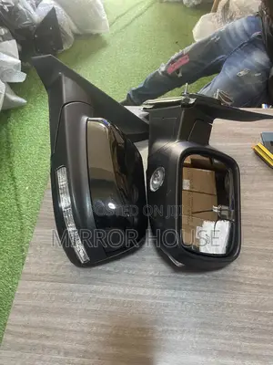 Ford Explorer 2011-2019 Side Mirror With Light