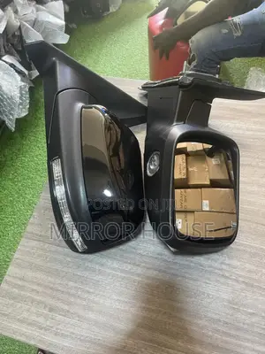 Ford Explorer 2011-2019 Side Mirror With Blindspot and Light