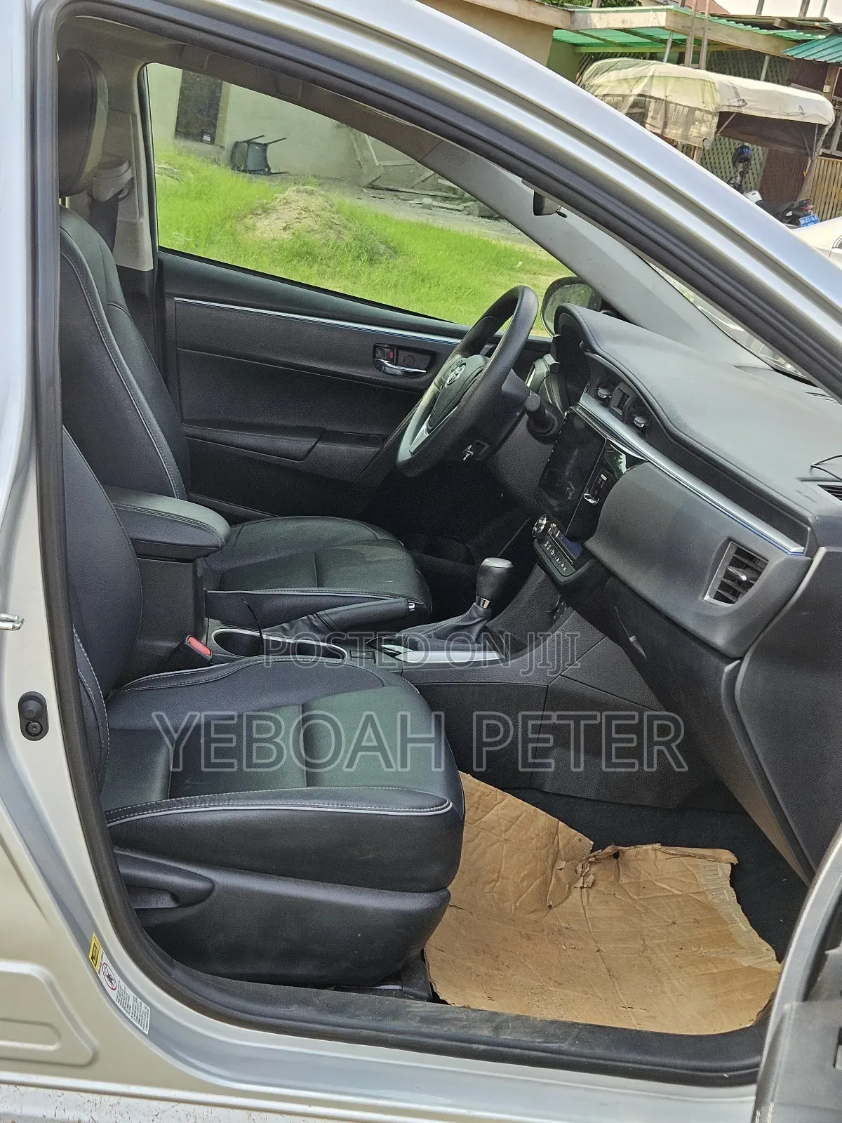 Toyota Corolla 2018 Silver