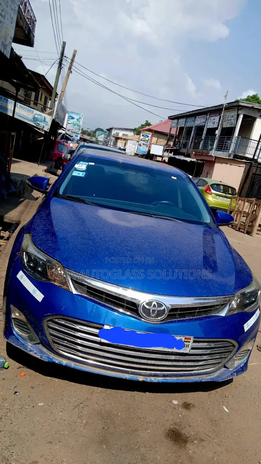 2013 Toyota Avalon Windscreen Available