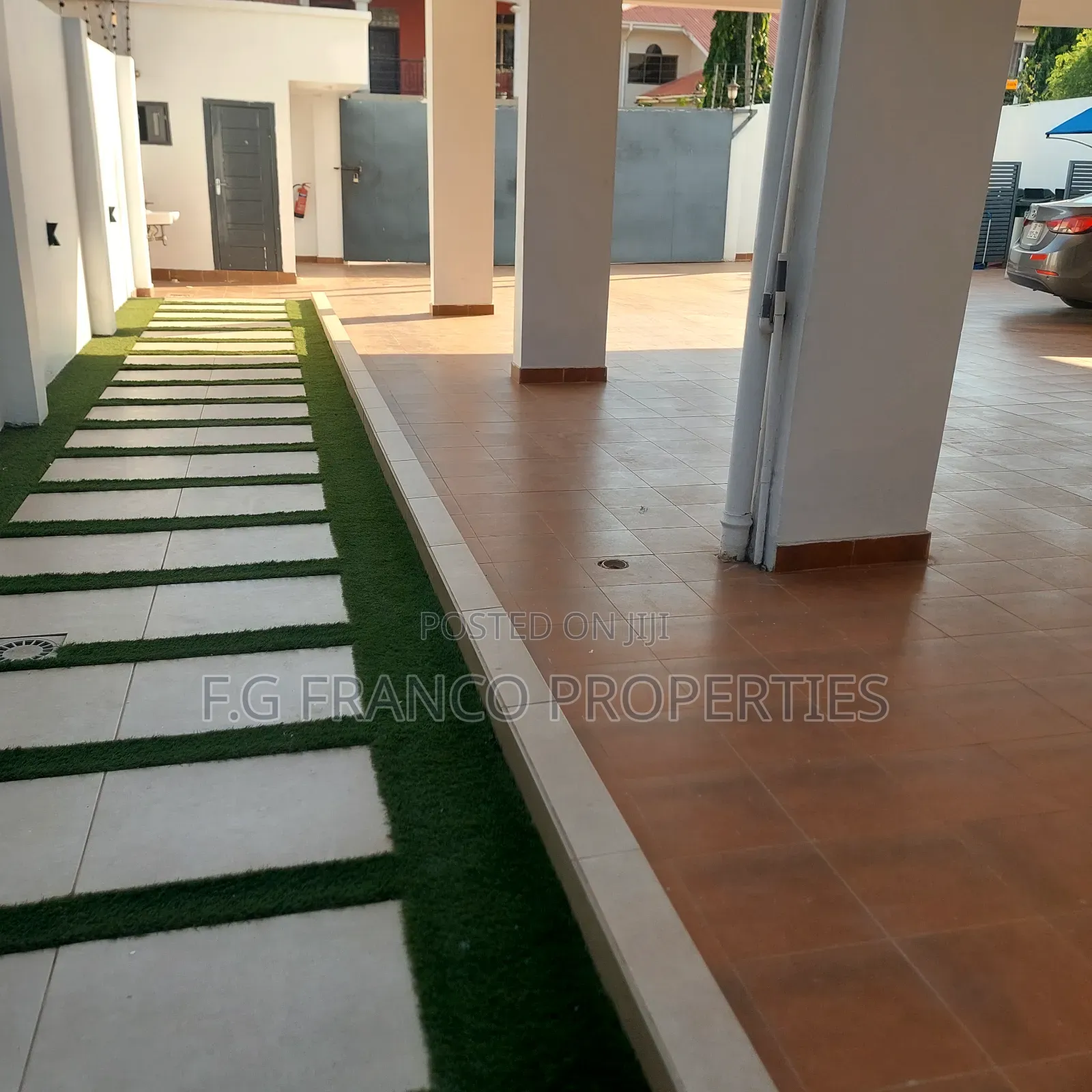 2bdrm Apartment in Kg. Franco, Airport Residential Area for rent
