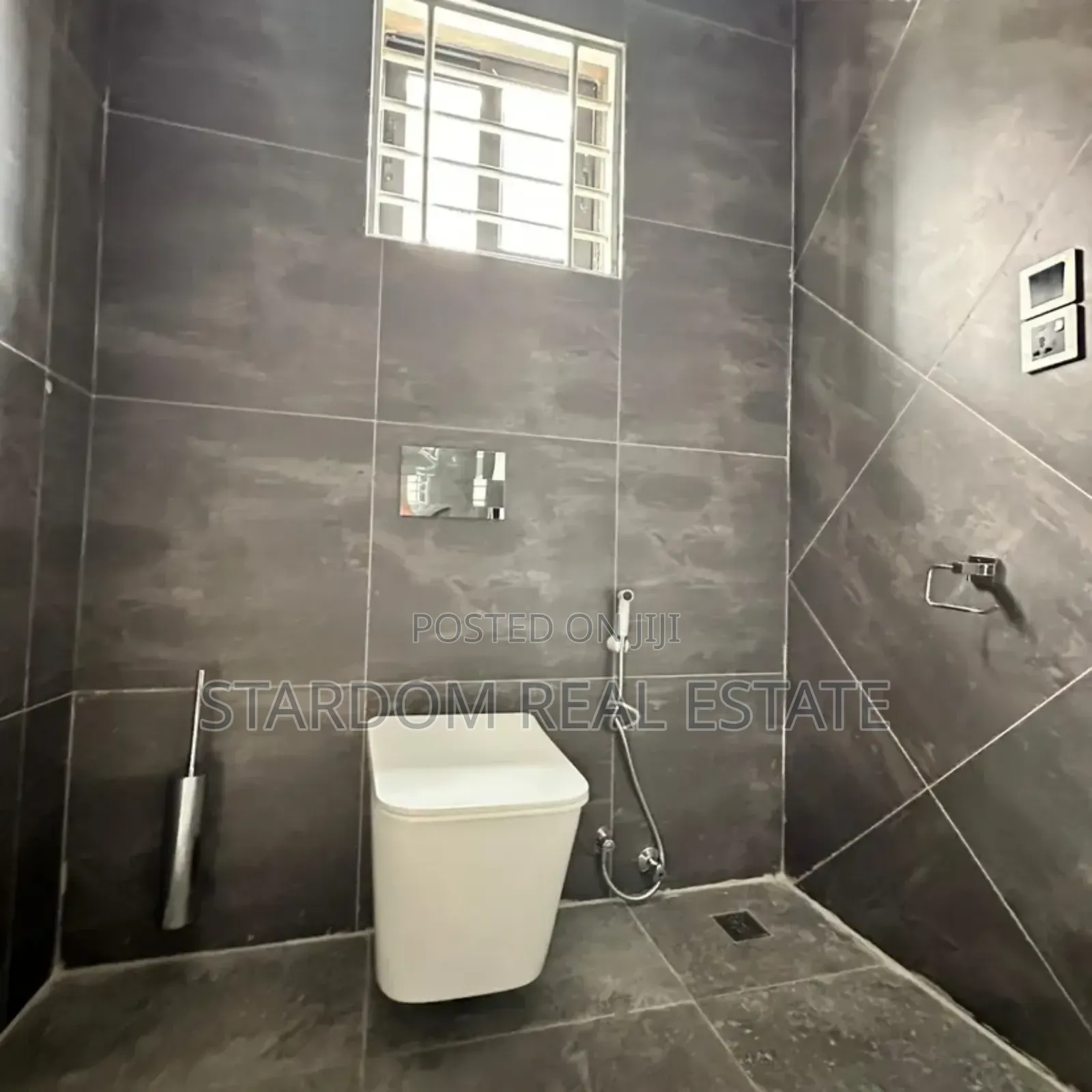 3bdrm Bungalow in East Legon Hills for sale