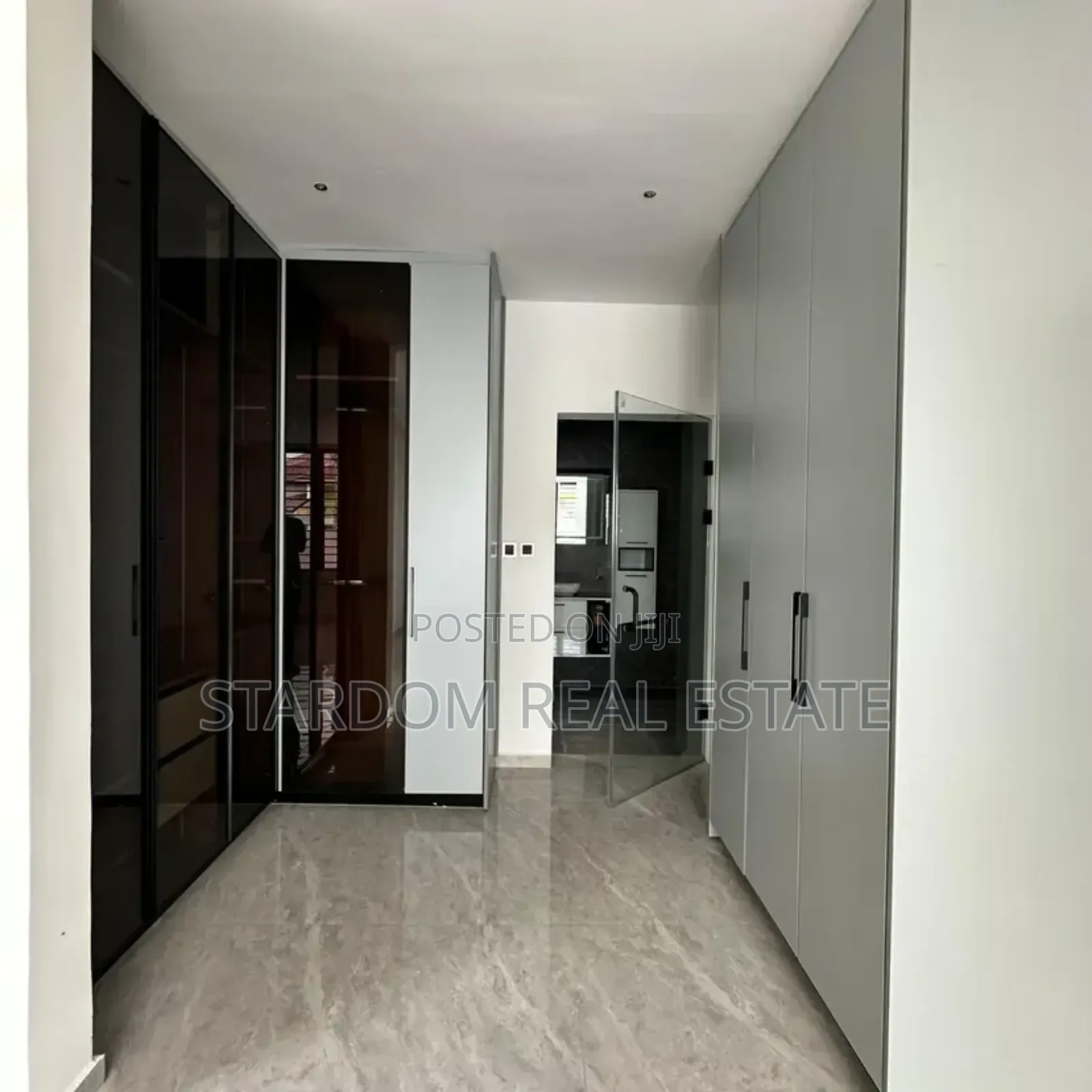 3bdrm Bungalow in East Legon Hills for sale