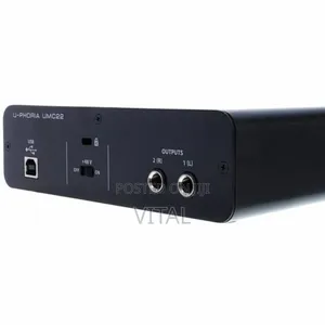 Behringer Uphoria Umc 22