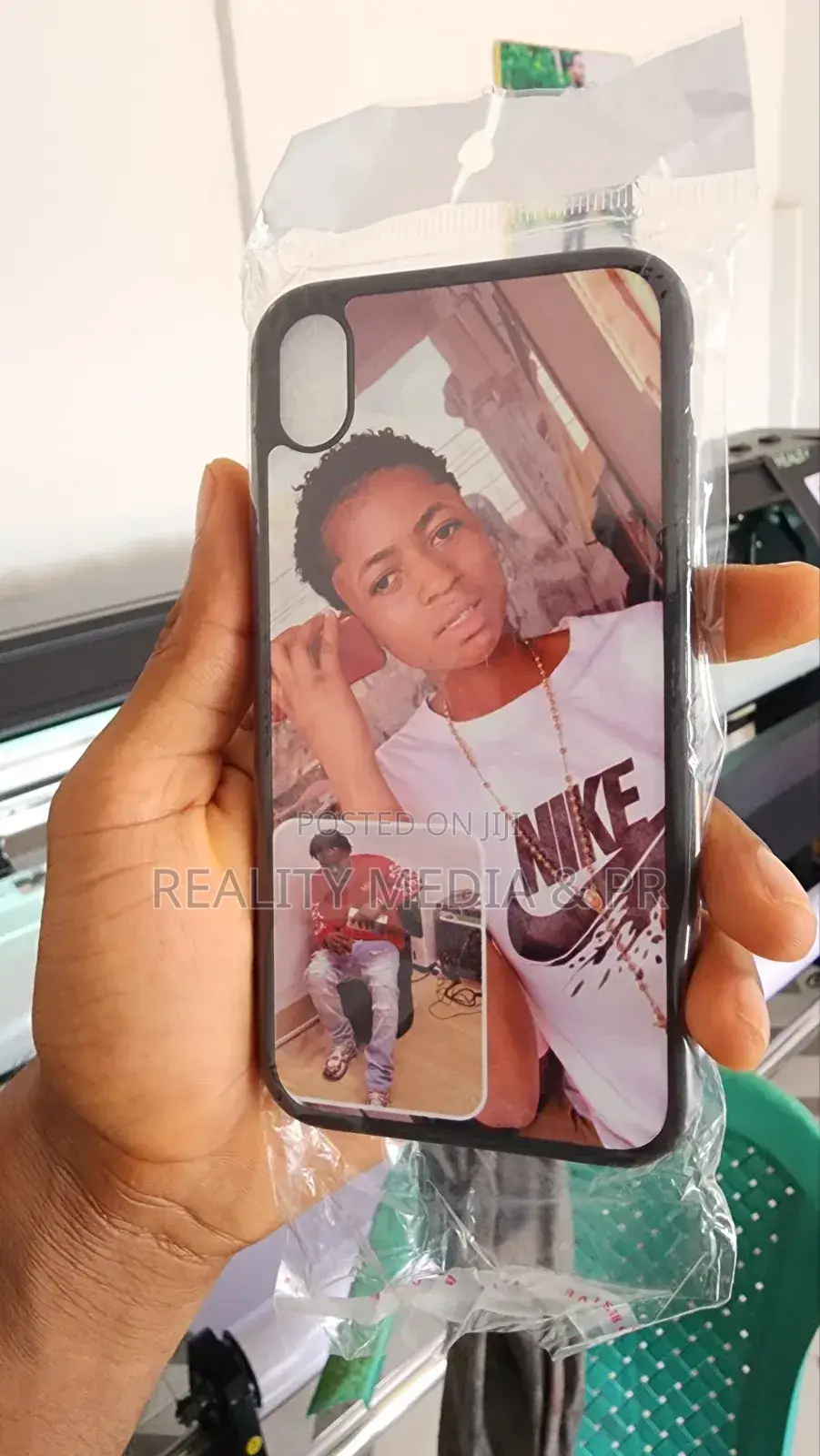iPhone Cases and Chains Customization