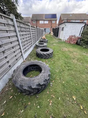 Alliance 400/80 24 Inch Truck Tyres About 80% Thread(Very Strong)