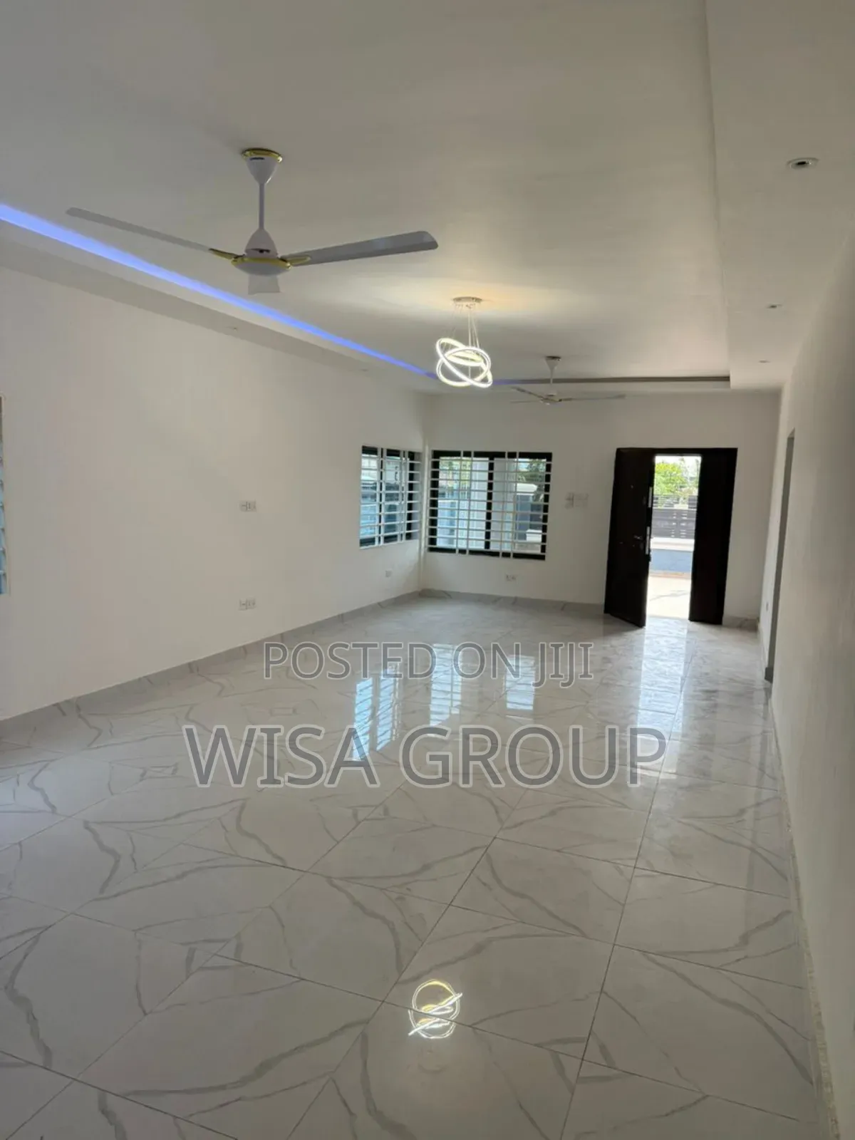 3bdrm Duplex in Wisa Group, Accra Metropolitan for rent