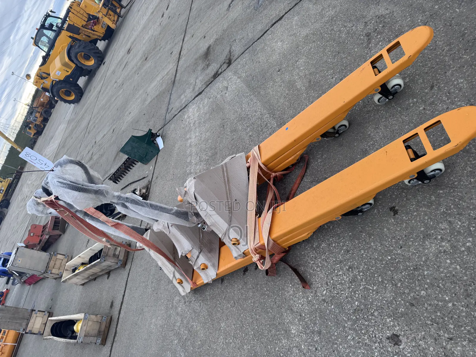 Heavy Duty 3000kg/3t Pallet Trucks – Warehouse / Logistics Use