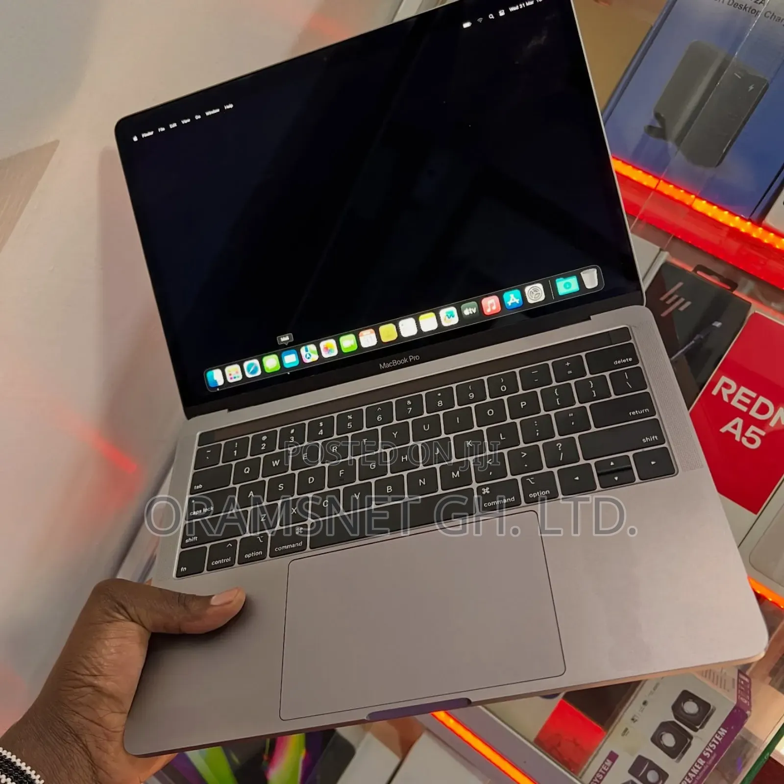 Laptop Apple MacBook Pro 2017 16GB Intel Core I5 SSD 256GB