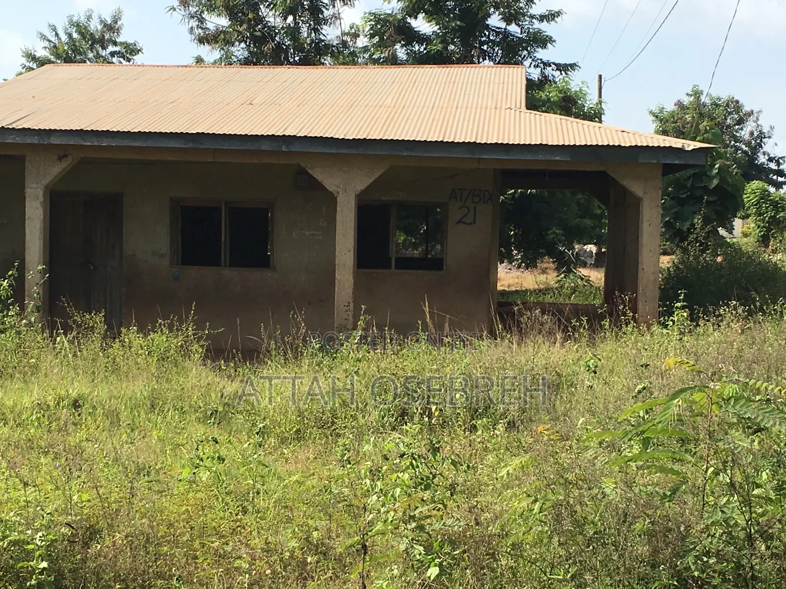 12 Plots With 6 Classroom Block