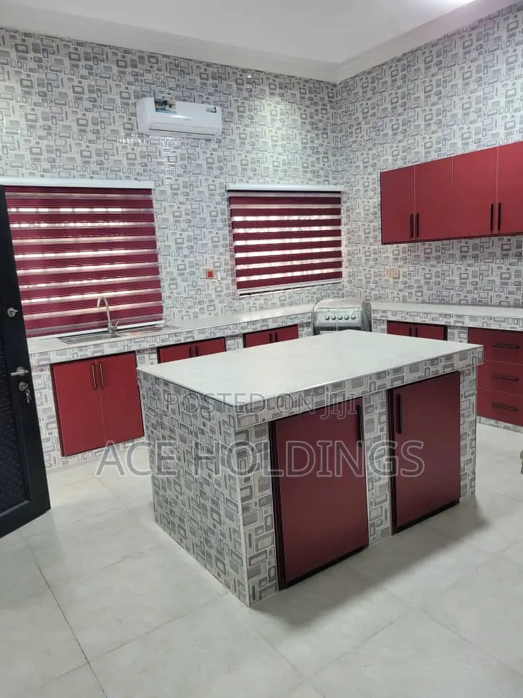 3bdrm Apartment in Tse Addo, Tseaddo for rent