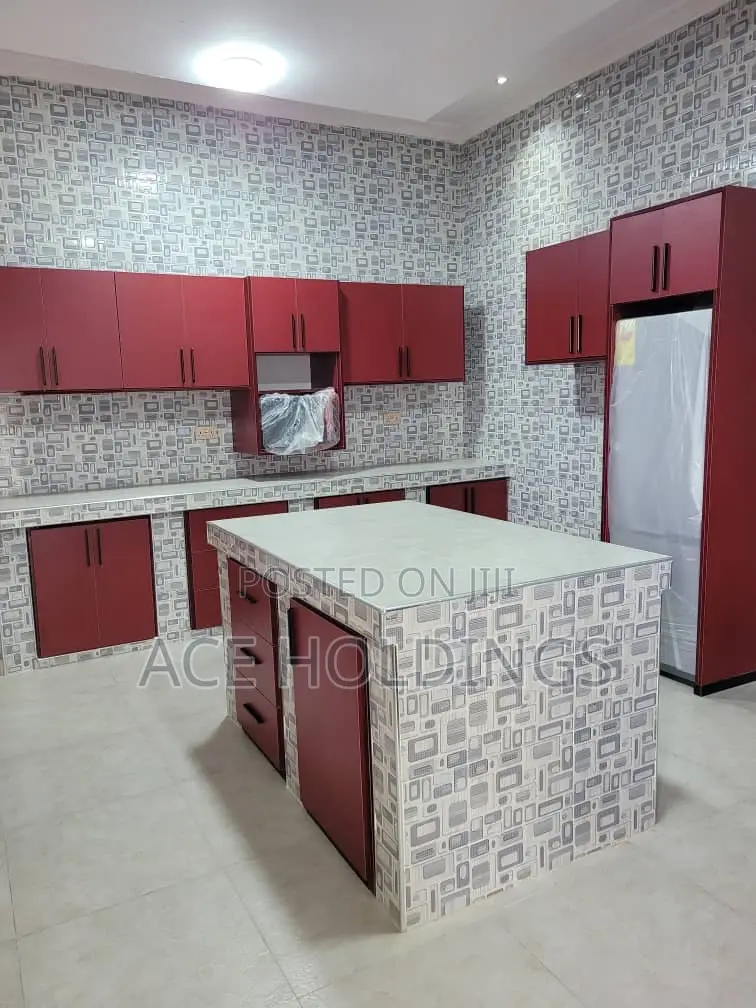 3bdrm Apartment in Tse Addo, Tseaddo for rent