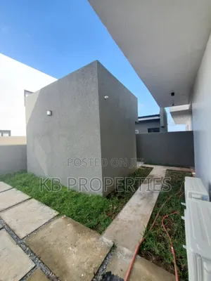 3bdrm House in Kb Properties, Spintex for rent