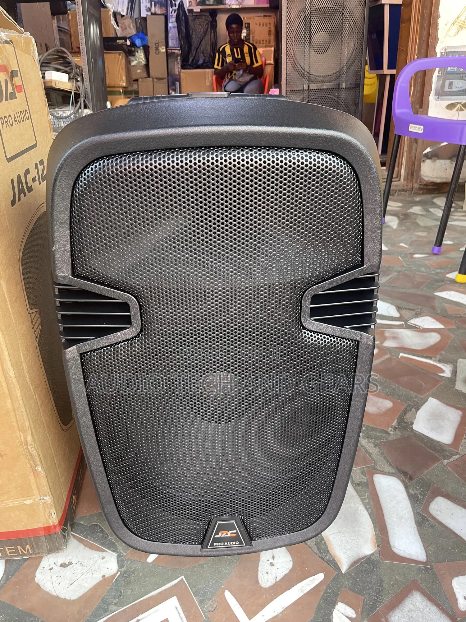 Jac- 12 Rechargeable Bluetooth Speaker