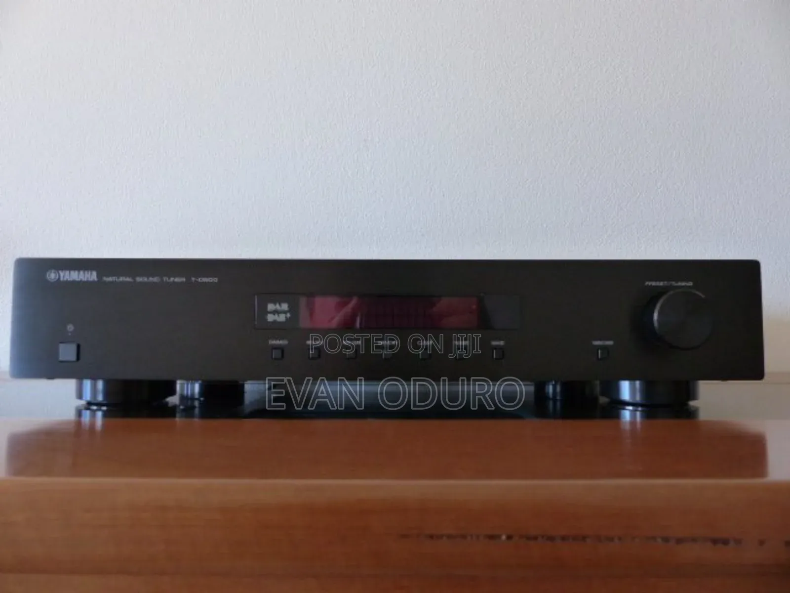 Yamaha High-Performance Digital Tuner Radio With Cd-Quality Dab Sound.