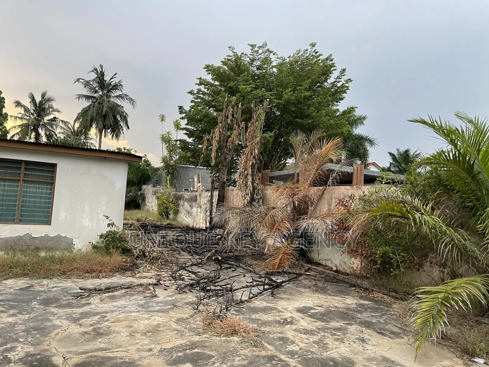 3bdrm House in Unique Key Agency, Dzorwulu for sale