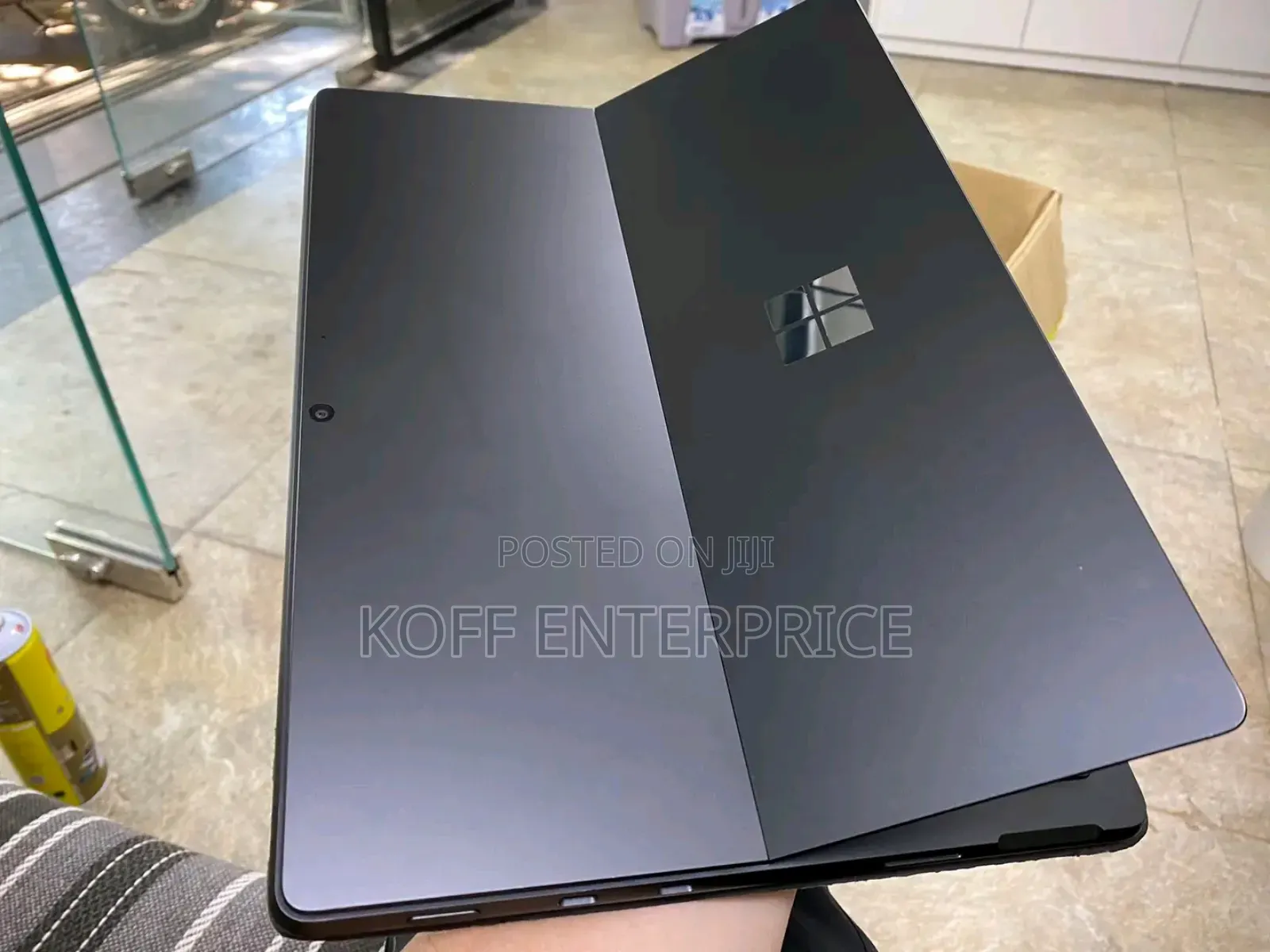 New Laptop Microsoft Surface Pro 16GB Intel Core I7 SSHD (Hybrid) 512GB