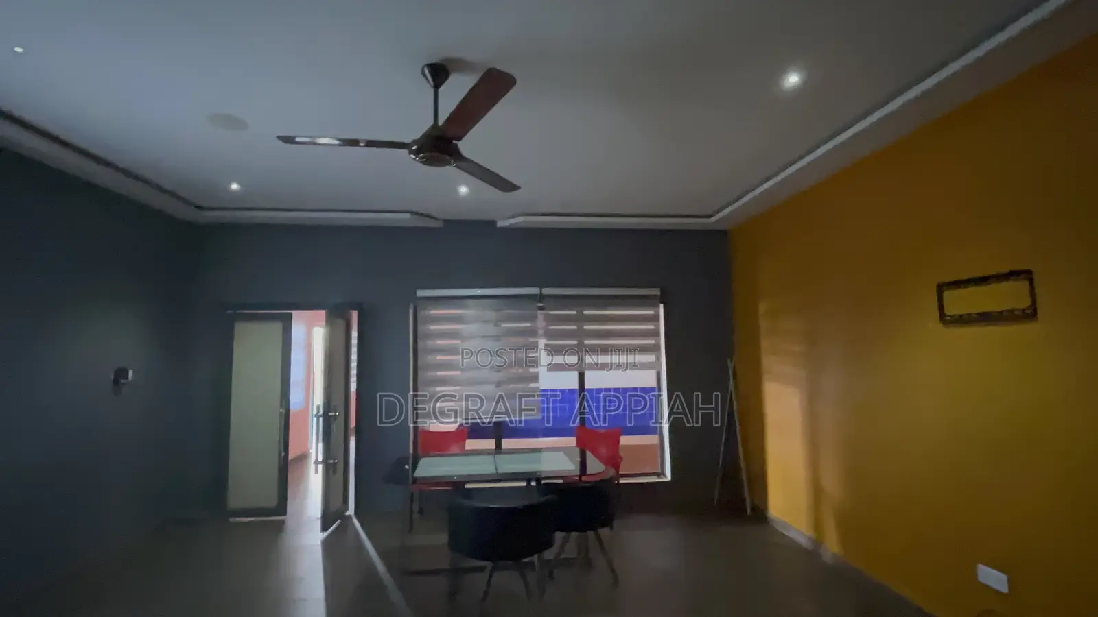 Fully Furnished 10 Bedrooms Hotel for Sale at Daban Sokoban