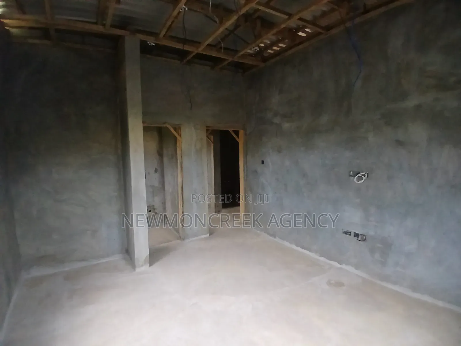 3bdrm Bungalow in Adenta,Amrahia., Accra Metropolitan for sale