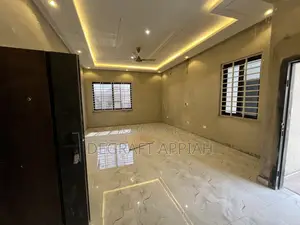 5bdrm House in Ipt, Denkyemuoso, Kumasi Metropolitan for sale