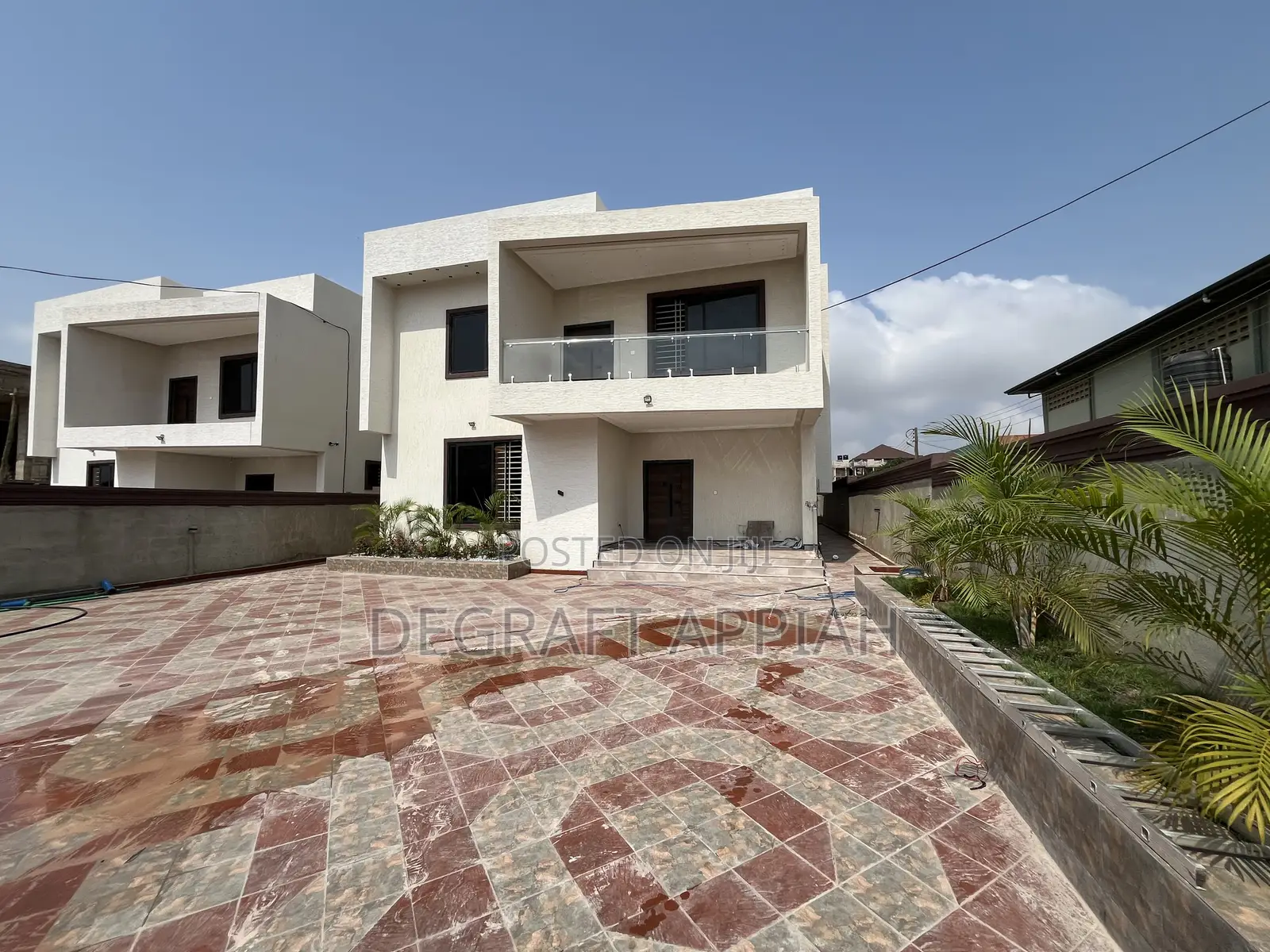 5bdrm House in Ipt, Denkyemuoso, Kumasi Metropolitan for sale