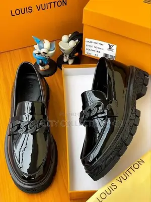Louis Vuitton Shoe