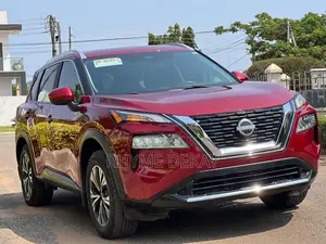 Nissan Rogue SV 2023 Red