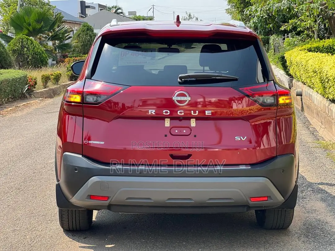 Nissan Rogue SV 2023 Red
