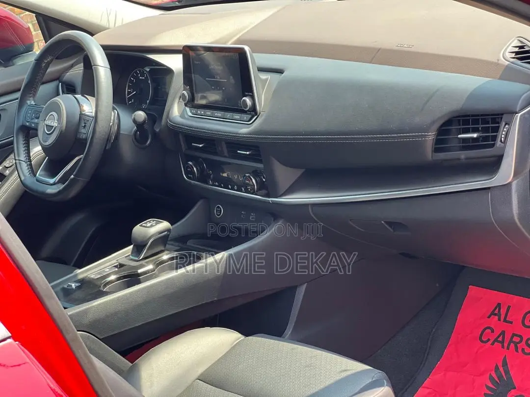 Nissan Rogue SV 2023 Red