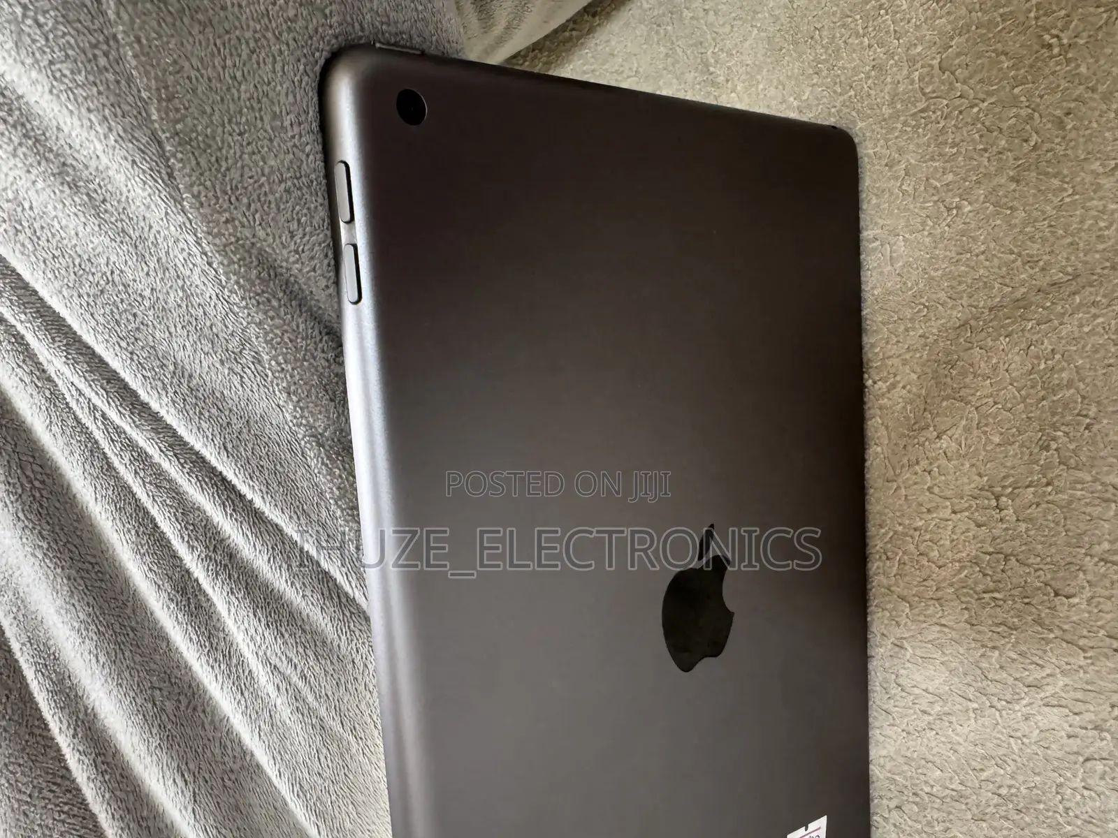 Apple iPad 10.2 (2019) 32 GB Gray