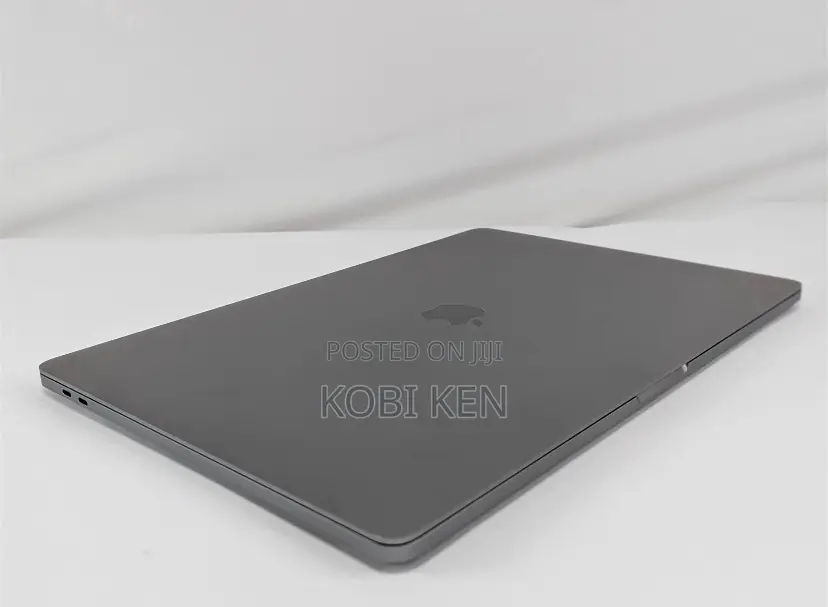 Laptop Apple MacBook Pro 2019 16GB Intel Core i9 SSD 512GB